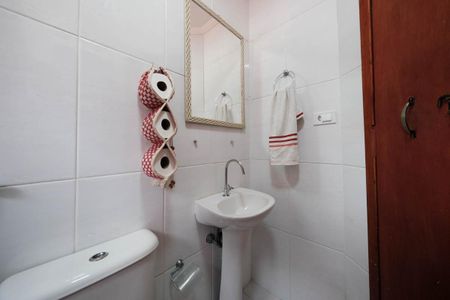 Casa à venda com 102m², 3 quartos e 2 vagasBanheiro da Suíte