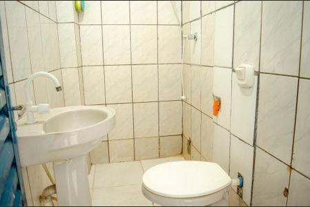 Banheiro de apartamento para alugar com 2 quartos, 92m² em Vila Redenção, Goiânia