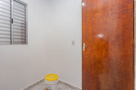 Quarto 1 de casa para alugar com 2 quartos, 45m² em Vila Brasilina, São Paulo