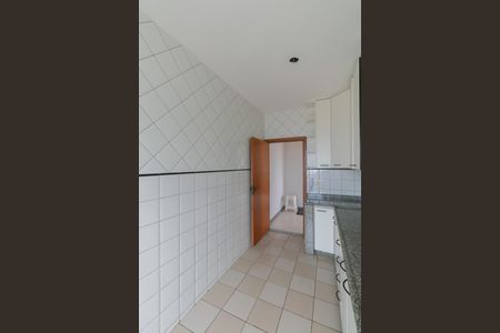 Apartamento para alugar com 126m², 3 quartos e 2 vagas Apartamento para alugar com 126m², 3 quartos e 2 vagasCozinha