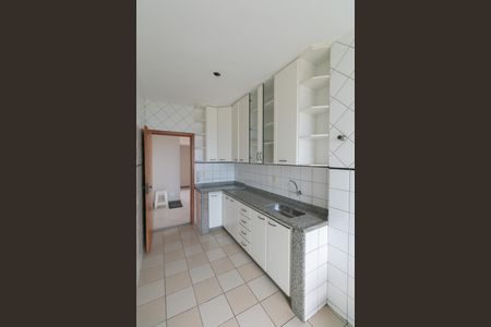 Apartamento para alugar com 126m², 3 quartos e 2 vagas Apartamento para alugar com 126m², 3 quartos e 2 vagasCozinha