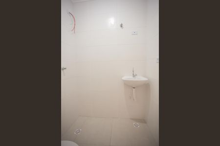 Studio para alugar com 27m², 1 quarto e sem vaga Studio para alugar com 27m², 1 quarto e sem vagaBanheiro