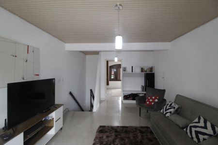 Sala de casa para alugar com 3 quartos, 210m² em Parque Santa Fé, Porto Alegre