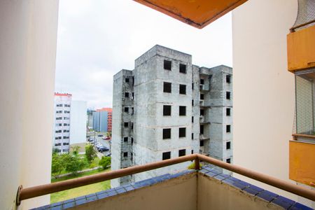 Varanda da sala de apartamento para alugar com 2 quartos, 65m² em Parque Sao Vicente, Santo André