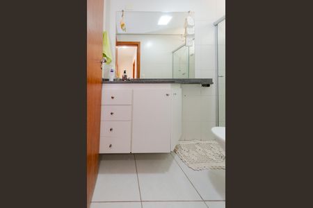 Apartamento para alugar com 150m², 3 quartos e 2 vagasBanheiro social 1