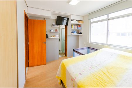 Apartamento para alugar com 150m², 3 quartos e 2 vagasSuíte