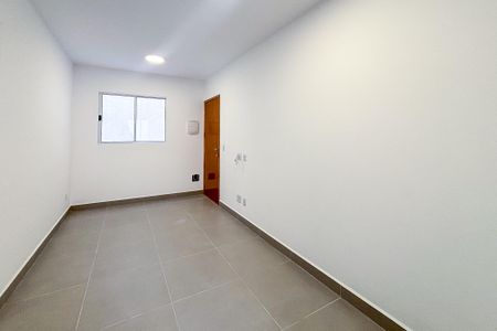 Apartamento para alugar com 2 quartos, 50m² em Vila Paulo Silas, São Paulo