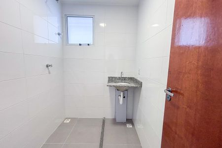 Apartamento para alugar com 50m², 2 quartos e sem vaga Apartamento para alugar com 50m², 2 quartos e sem vagaBanheiro Social