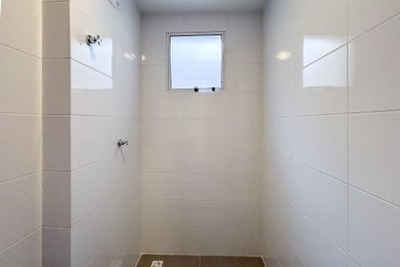 Apartamento para alugar com 33m², 1 quarto e sem vaga Apartamento para alugar com 33m², 1 quarto e sem vagaBanheiro Social