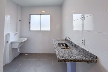 Apartamento para alugar com 41m², 2 quartos e sem vaga Apartamento para alugar com 41m², 2 quartos e sem vagaSala/Cozinha