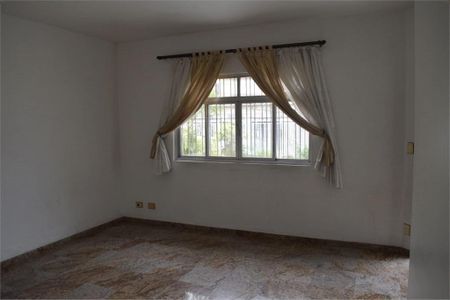 Casa à venda com 4 quartos, 237m² em Cangaiba, São Paulo