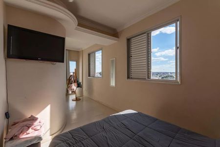 Quarto de apartamento à venda com 3 quartos, 89m² em Itapoã, Belo Horizonte