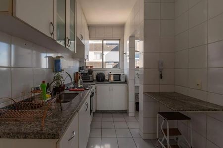 Apartamento à venda com 89m², 3 quartos e 2 vagasCozinha