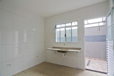 Cozinha de casa para alugar com 1 quarto, 40m² em Vila Boacava, São Paulo