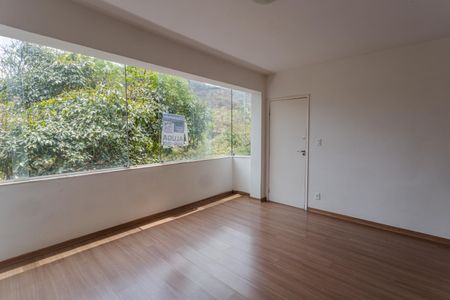 Sala de apartamento para alugar com 3 quartos, 123m² em Sion, Belo Horizonte