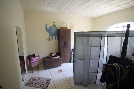 Casa à venda com 120m², 5 quartos e 1 vagaQuarto 3