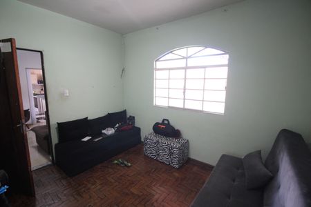 Casa à venda com 120m², 5 quartos e 1 vagaQuarto 1