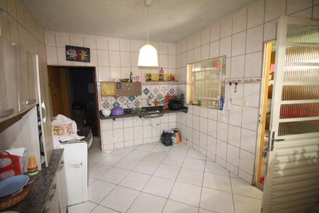 Casa à venda com 120m², 5 quartos e 1 vagaCozinha Casa 2