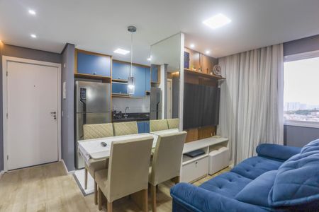 Sala  de apartamento à venda com 2 quartos, 45m² em Piraporinha, Diadema