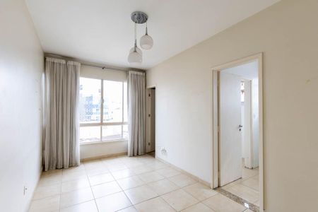 Sala de apartamento à venda com 2 quartos, 56m² em Vila Buarque, São Paulo
