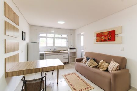 Sala/Cozinha de apartamento para alugar com 1 quarto, 40m² em Parque da Mooca, São Paulo