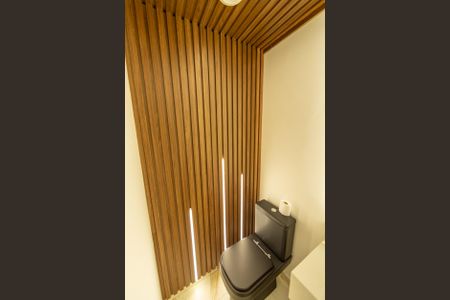 Apartamento para alugar com 85m², 2 quartos e 2 vagas Apartamento para alugar com 85m², 2 quartos e 2 vagasBanheiro social