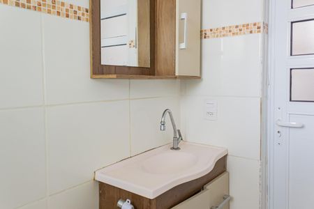 Banheiro Social de kitnet/studio para alugar com 1 quarto, 29m² em Perdizes, São Paulo