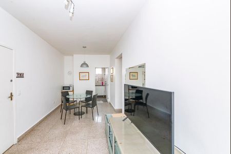 Apartamento para alugar com 75m², 3 quartos e 1 vagaSala