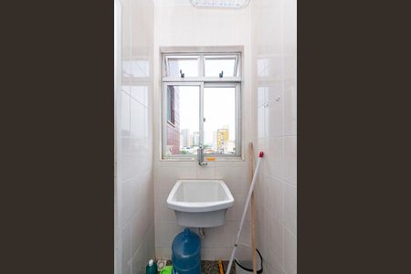 Apartamento para alugar com 75m², 3 quartos e 1 vagaÁrea de Serviço