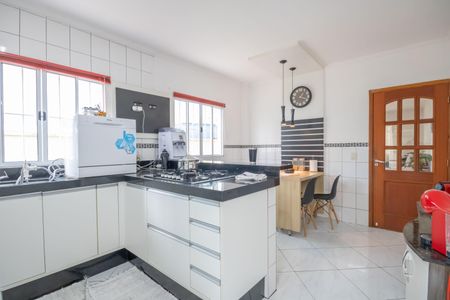 Casa à venda com 110m², 3 quartos e 3 vagasCopa e Cozinha