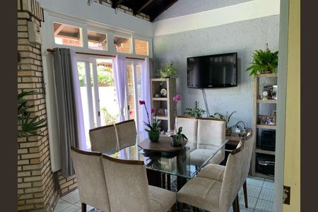 Sala de casa à venda com 3 quartos, 116m² em Mauá, Novo Hamburgo