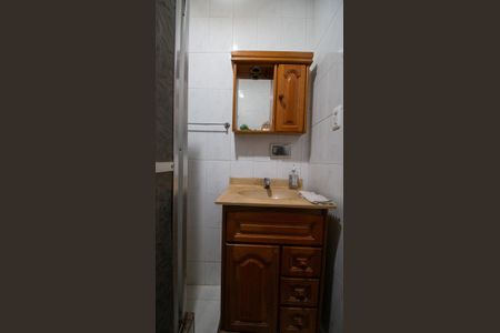 Apartamento para alugar com 70m², 2 quartos e sem vagaBanheiro