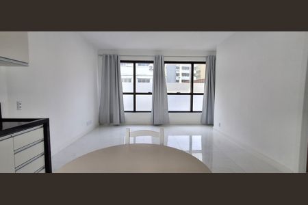 Sala de apartamento para alugar com 1 quarto, 31m² em Centro, Florianópolis