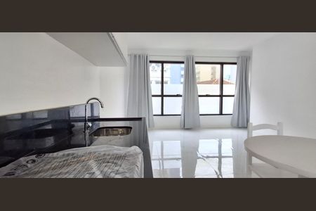 Apartamento para alugar com 31m², 1 quarto e sem vaga Apartamento para alugar com 31m², 1 quarto e sem vagaCozinha