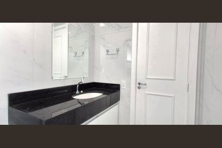 Banheiro. de apartamento para alugar com 1 quarto, 41m² em Centro, Florianópolis