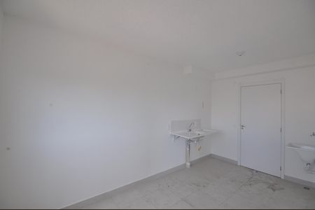 Sala de apartamento para alugar com 2 quartos, 33m² em Parque Novo Mundo, São Paulo