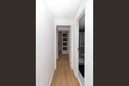 Corredor - Quartos de apartamento à venda com 2 quartos, 79m² em Vila Paiva, São Paulo