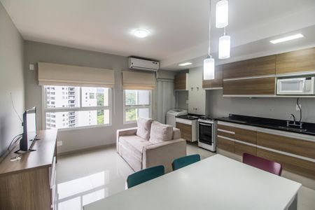 Sala de apartamento para alugar com 1 quarto, 40m² em Melville Empresarial Ii, Barueri