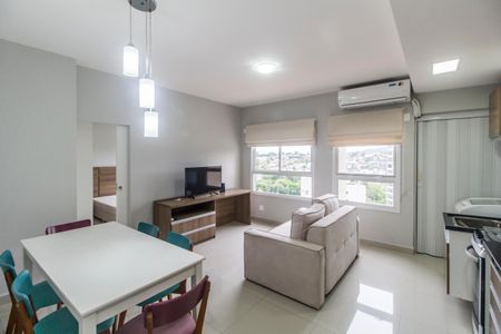 Sala de apartamento para alugar com 1 quarto, 40m² em Melville Empresarial Ii, Barueri