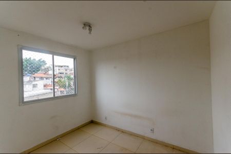 Quarto 2 de apartamento para alugar com 2 quartos, 46m² em Vila Zat, São Paulo