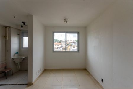 Sala de apartamento para alugar com 2 quartos, 46m² em Vila Zat, São Paulo