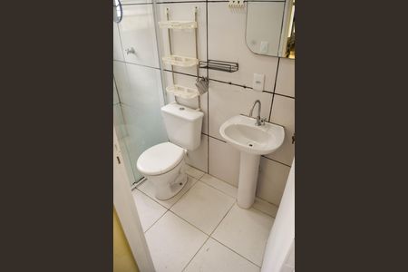 Banheiro Social de casa para alugar com 1 quarto, 40m² em Vila Carrão, São Paulo