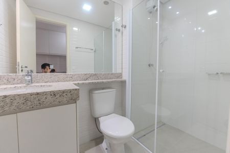 Banheiro de kitnet/studio à venda com 1 quarto, 31m² em Bela Vista, São Paulo