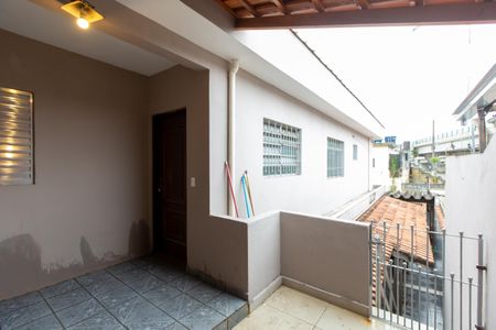 Casa para alugar com 60m², 2 quartos e 1 vaga Casa para alugar com 60m², 2 quartos e 1 vagaÁrea de Serviço - Entrada