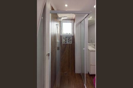 Apartamento à venda com 65m², 2 quartos e 1 vagaBanheiro Social