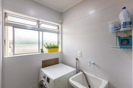 Apartamento à venda com 65m², 2 quartos e 1 vagaÁrea de Serviço