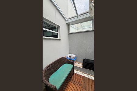 Casa à venda com 104m², 2 quartos e 2 vagas Casa à venda com 104m², 2 quartos e 2 vagasJardim de Inverno