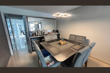 Casa à venda com 104m², 2 quartos e 2 vagas Casa à venda com 104m², 2 quartos e 2 vagasSala - Sala de Jantar