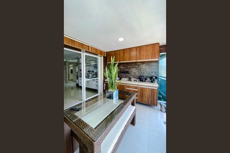 Apartamento à venda com 108m², 3 quartos e 2 vagasVaranda da Sala