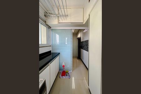 Apartamento à venda com 108m², 3 quartos e 2 vagasÁrea de Serviço